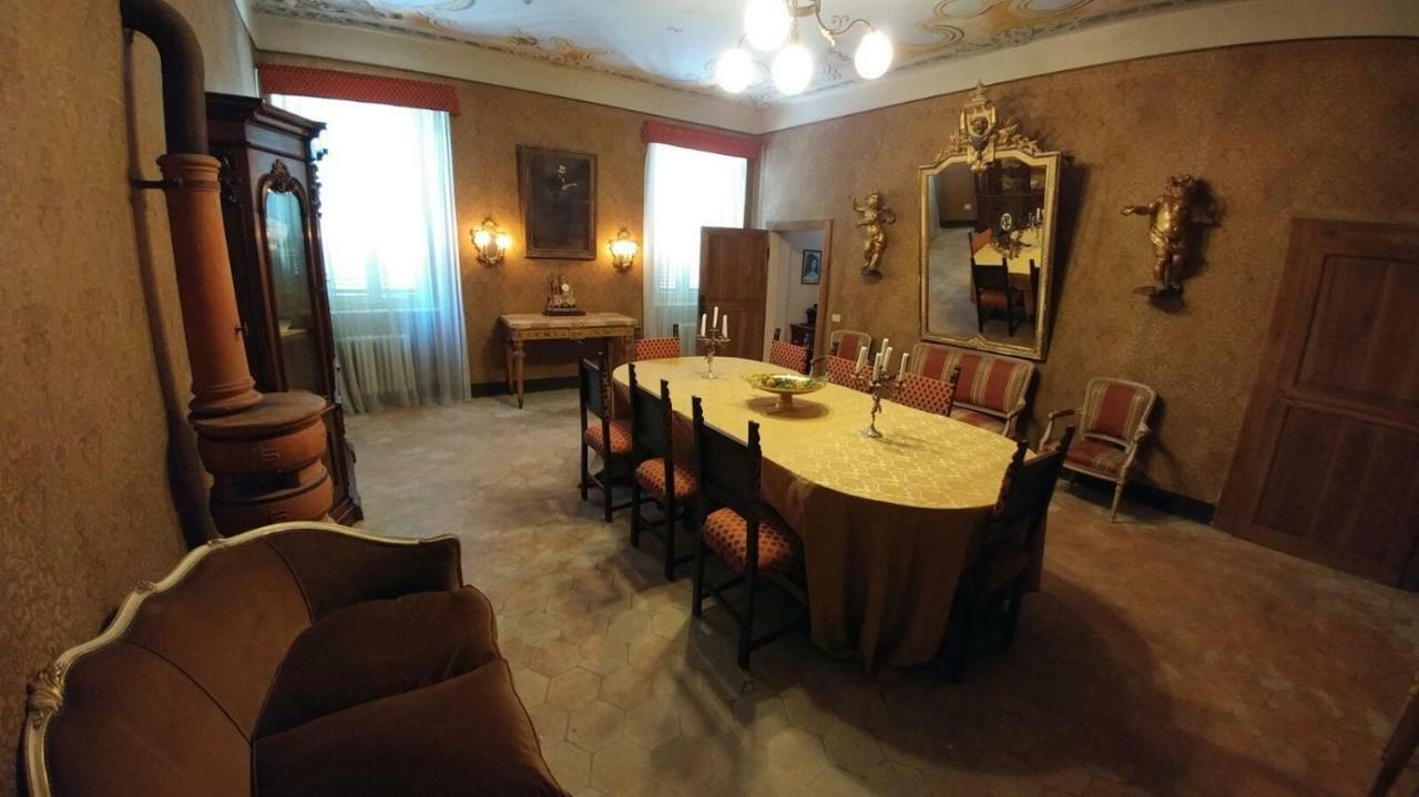 Gasthaus Casa Francesconi Pietra Rossa Exterior foto