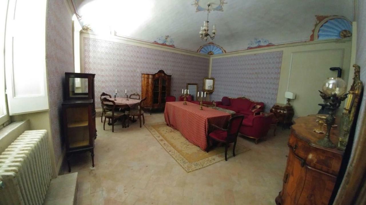 Gasthaus Casa Francesconi Pietra Rossa Exterior foto